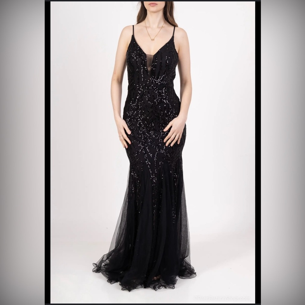 Elegant Black Evening Gown